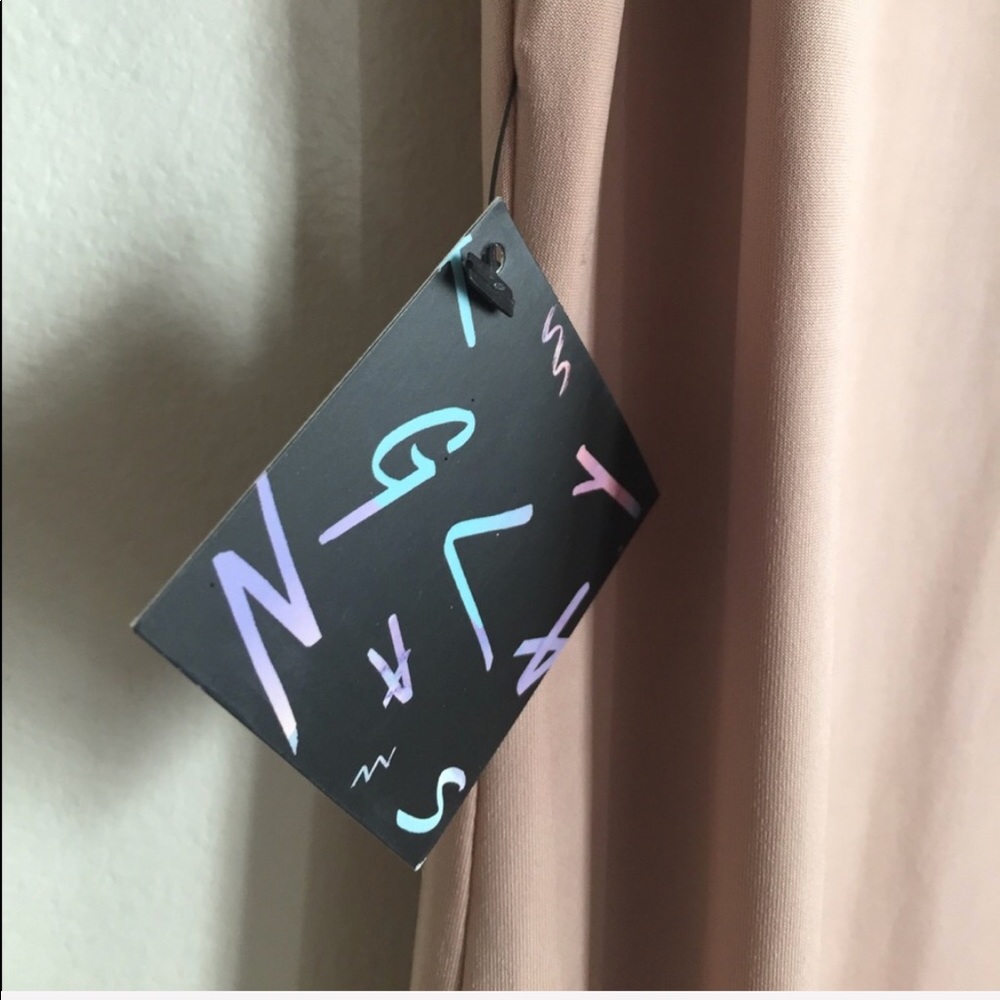 Nasty Gal Nude Keyhole Body Con Midi - Picture 5 of 8
